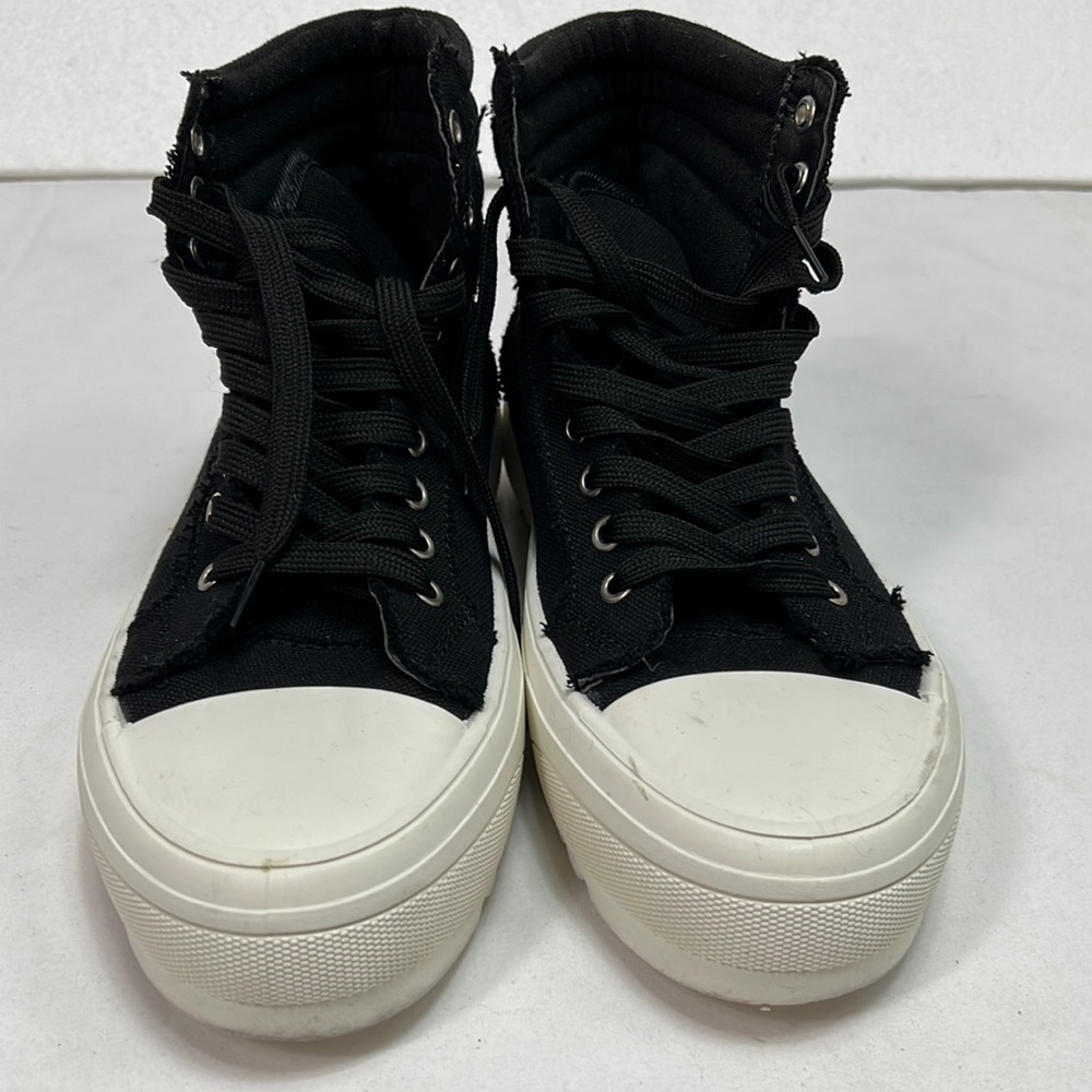 #S0060 Weeboo Black & White Plain HighTop | Size: 11